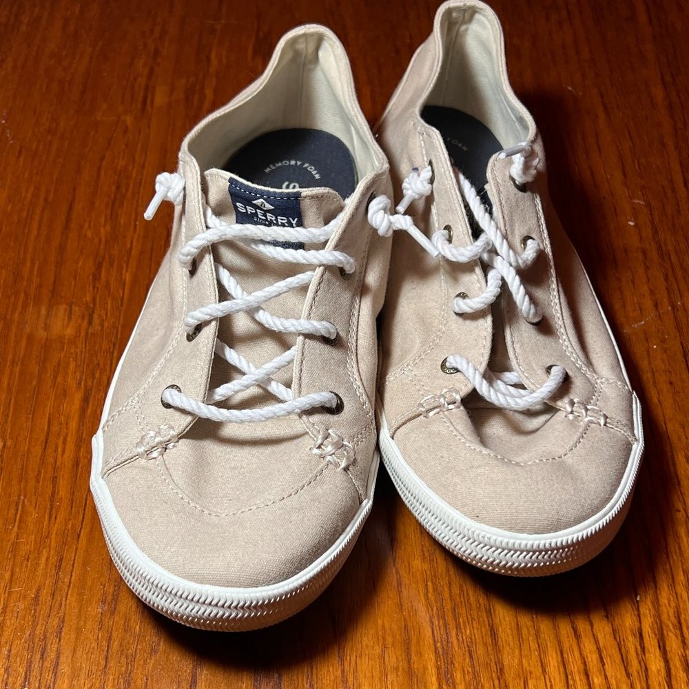 Sperry Size 11 tan sneakers